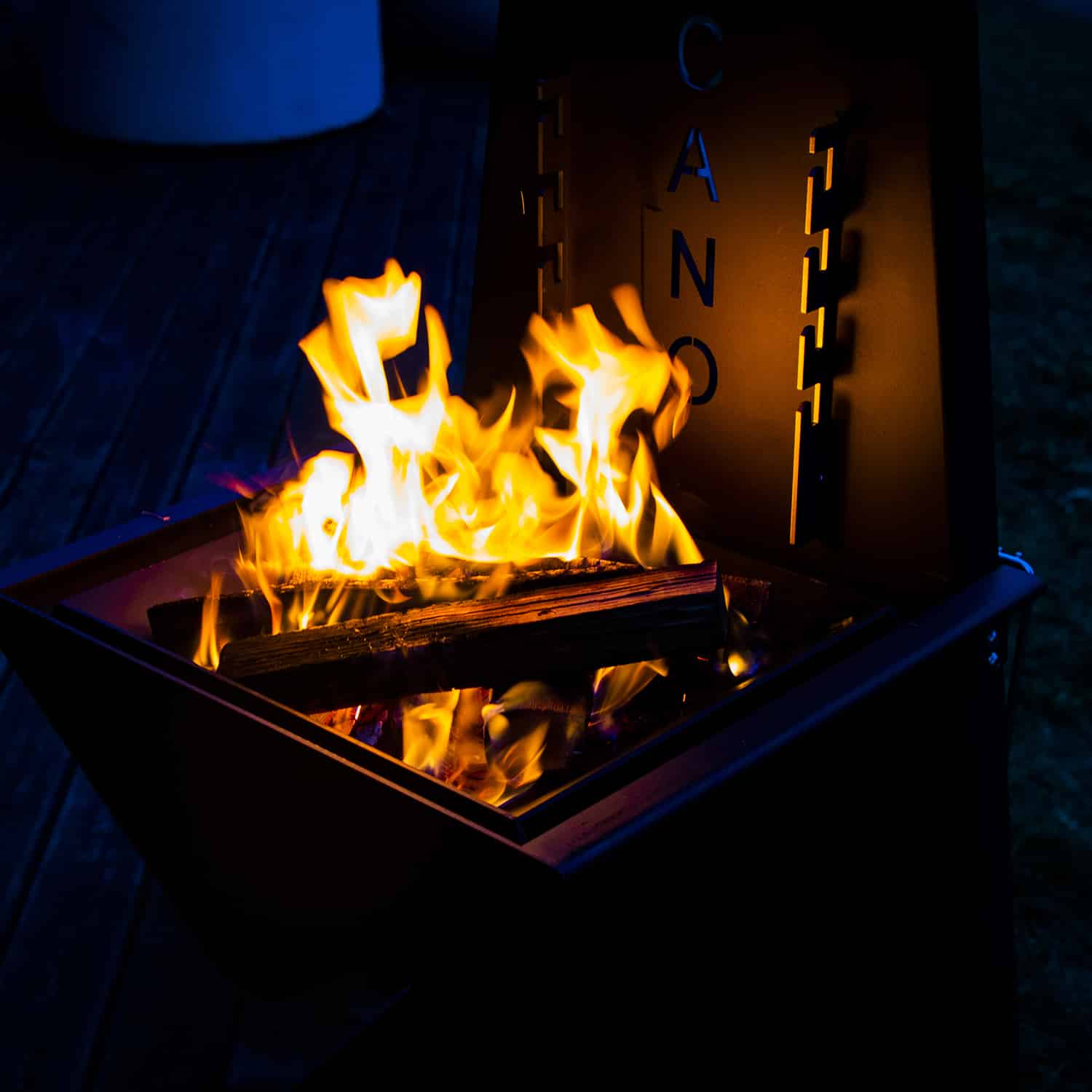 Vounot - Brasero exterieur BBQ 60cm en acier noir - Barbecues charbon de  bois - Rue du Commerce